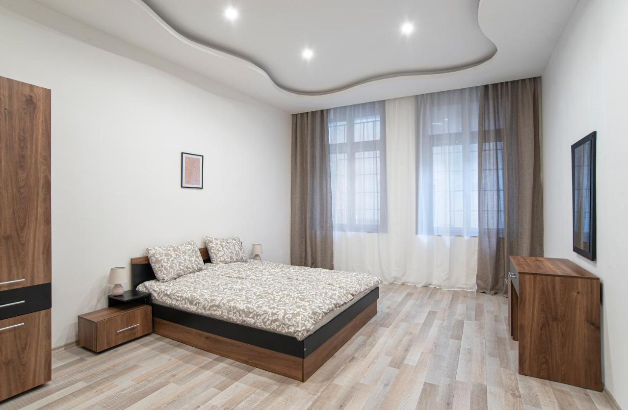 Bilyana'S 1 Bedroom Central Apartment Sofia Exterior photo